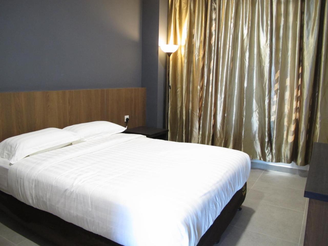 Hotel Sukaramai Kampung Gurun Dış mekan fotoğraf